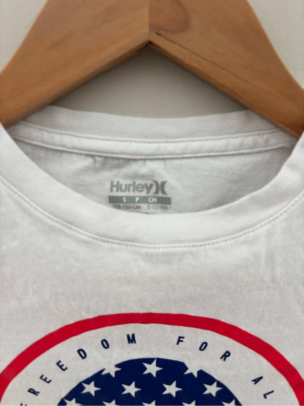 Hurley Freedom for All Patriotic Graphic T-Shirt Boys Small White USA Flag Tee